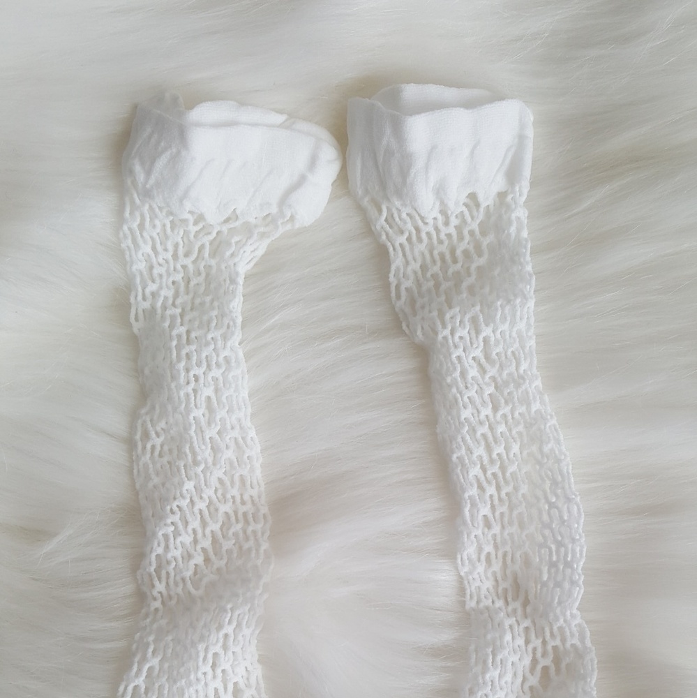 White Fishnet Socks - Picture 3 of 4